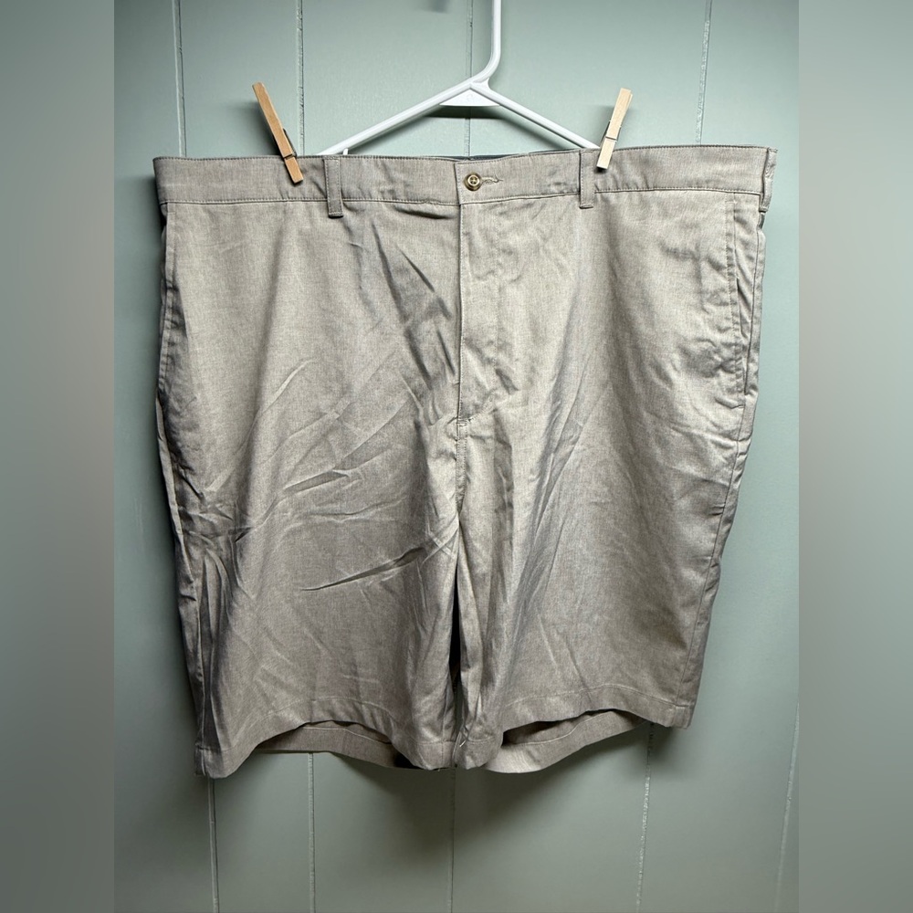 Ben Hogan Tan Flat Front Shorts
